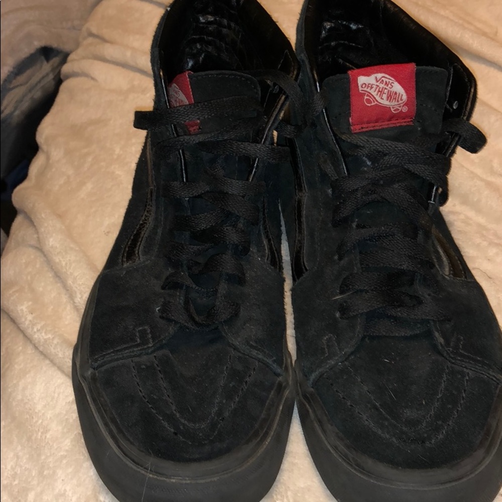 black high top vans